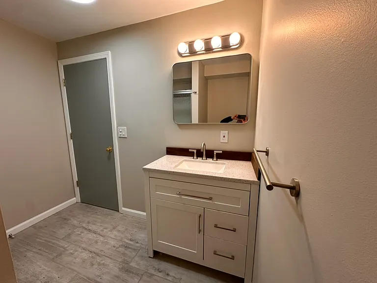 1460 Meriden Waterbury Tpke #2 — Photo 8