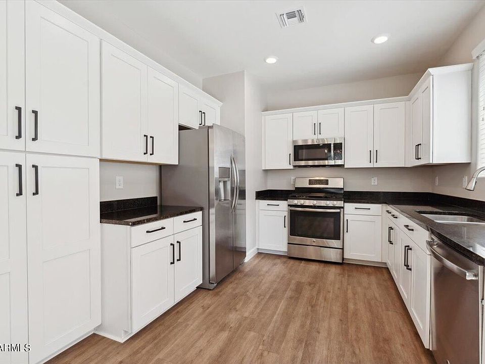 1st image of 3721 E Trinity Ln