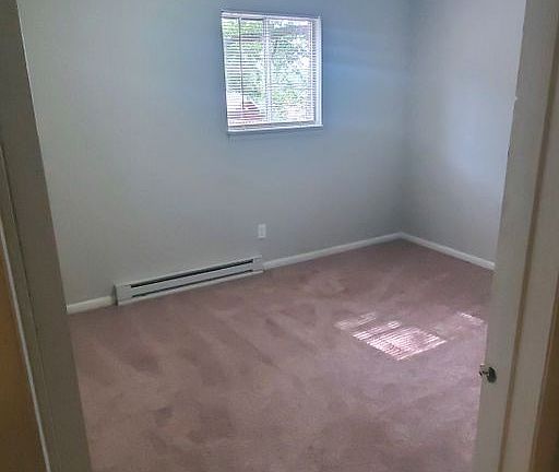 5th image of 829 W 7th St #3