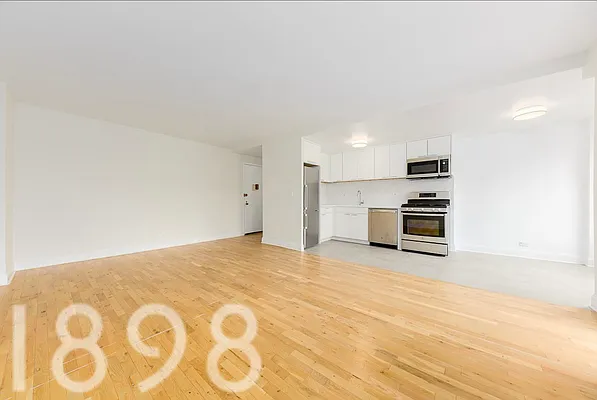 Rented by A&E Real Estate Management | media 12