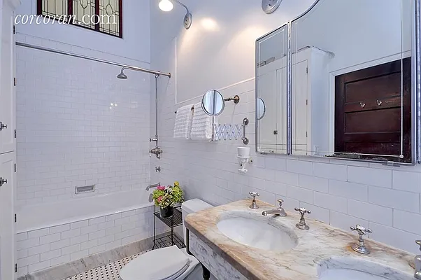 Sold by Corcoran | media 8