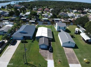 267 Randle Ave, Oak Hill, FL 32759