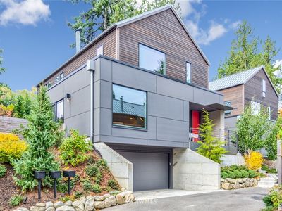 6017 53rd Ave NE, Seattle, WA, 98115