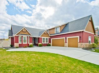 996 N Shadowridge Ave, Eagle, ID 83616