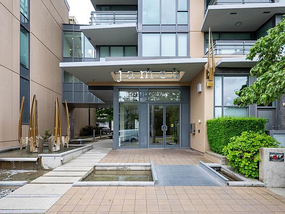 2nd image of 288 W 1st Ave #1501