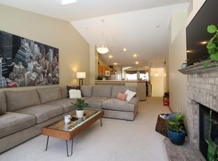 2184 Water Lilly Ln, Eagan, MN 55122