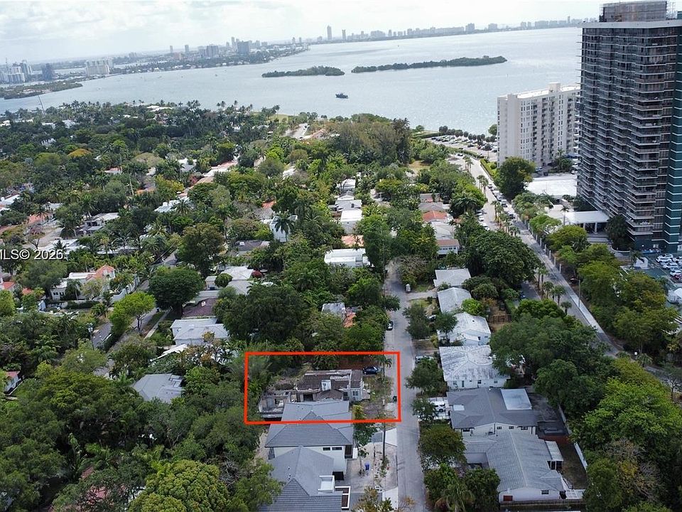 1st image of 751 NE 70th St