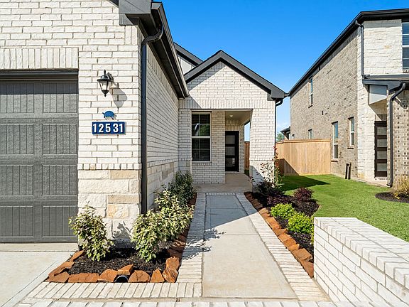 3rd image of 12531 Llano Estacado Dr
