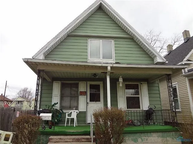718 Bowman St photo 1