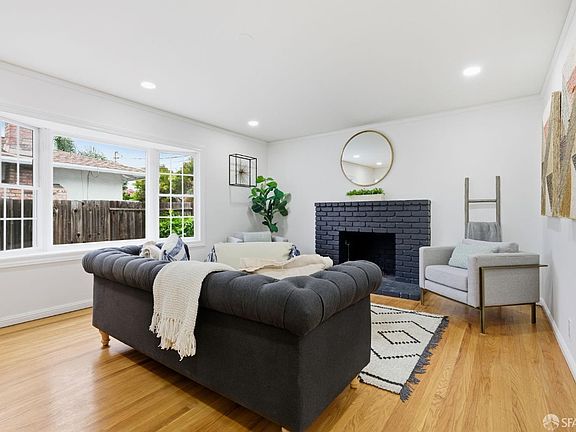 2nd image of 4843 Pepperwood Way