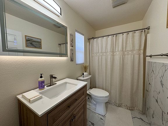 4th image of 1860 Toulouse Dr