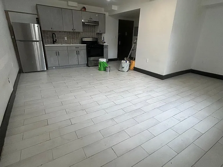 12 Thomas St #3C — Photo 6