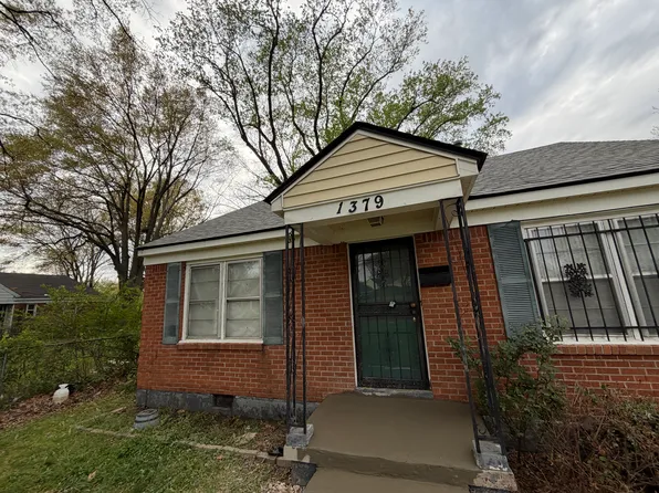 1379 S Cooper St, Memphis, TN 38114