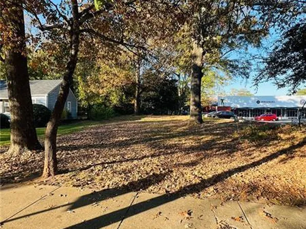 622 Lake Dr, Decatur, GA 30030