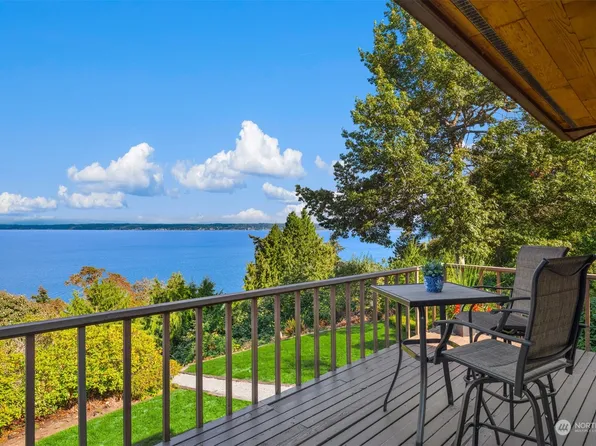 1843 Cascade View Drive, Camano Island, WA 98282