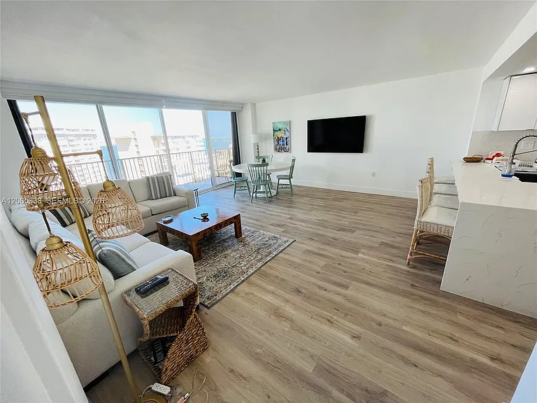 1450 Brickell Bay Dr #1414 — Photo 10