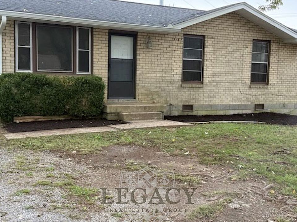 1st image of 102 Cole Ct