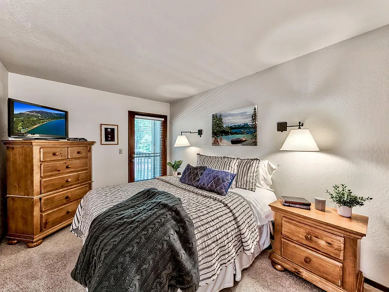 696 Village Blvd #20 — Photo 21