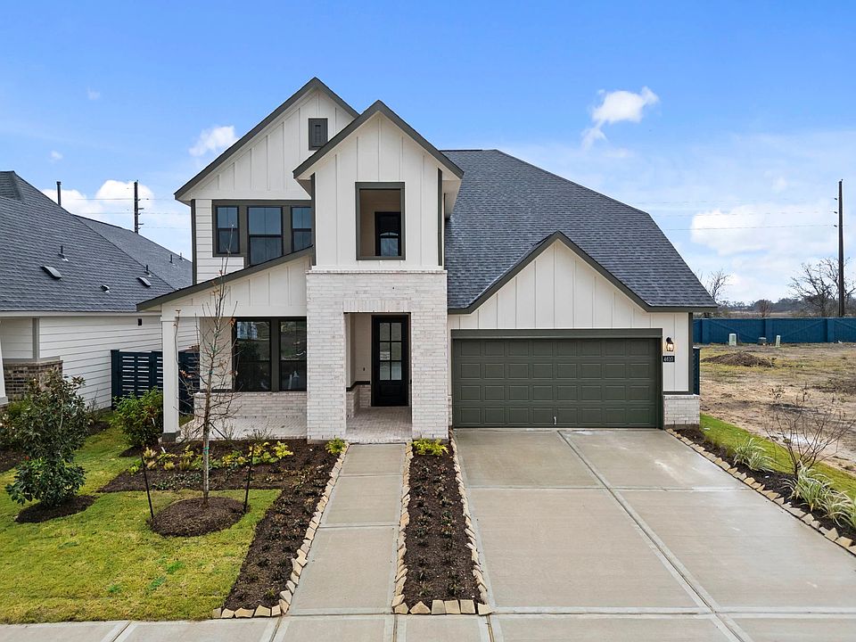 Welcome home to 4610 Castor Drive located in the Austin Point Community and zoned to Lamar Consolida