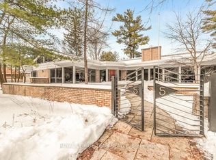 55 Willingdon Rd, Ottawa, ON K1M2J6