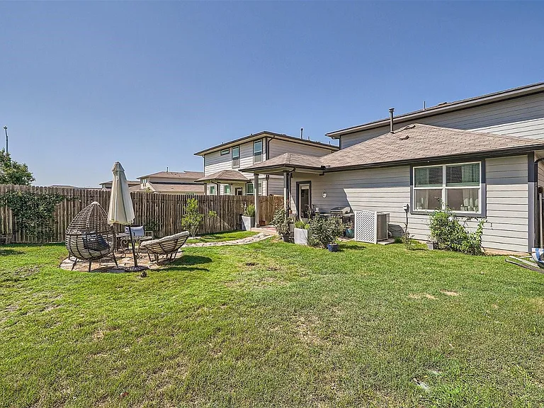 8005 Linnie Ln — Photo 27