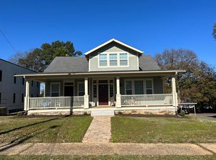 109 1st Ave NE #A, Hickory, NC 28601