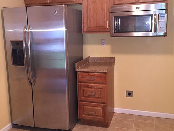 5th image of 4427 Stanley Dr