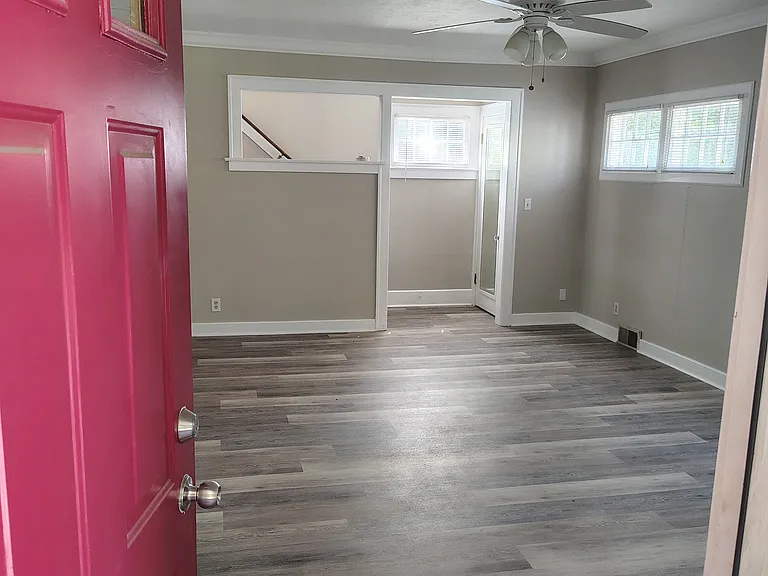 4342 Willys Pkwy — Photo 2