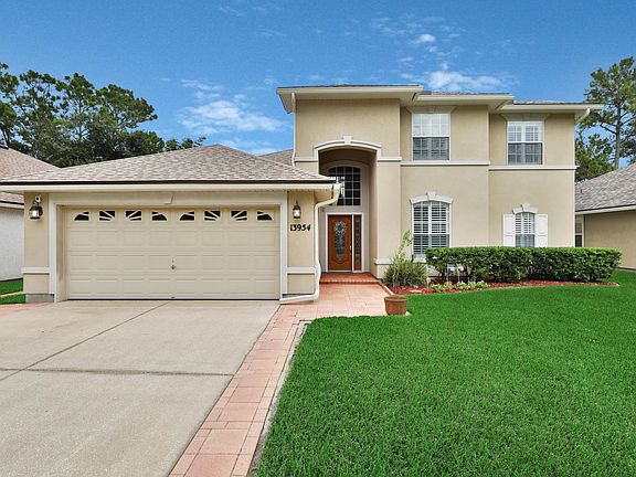3rd image of 13954 Spoonbill St N