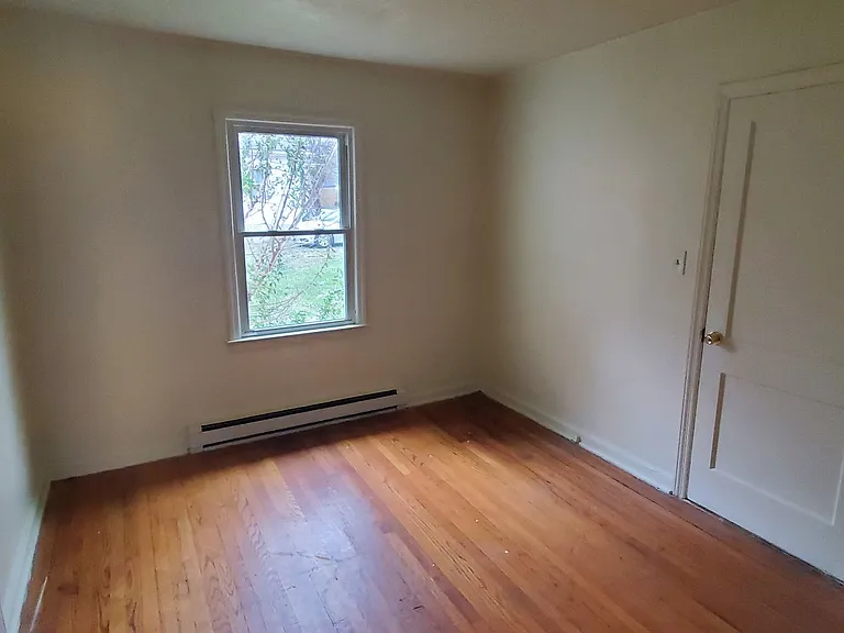 1721 Boone St — Photo 7