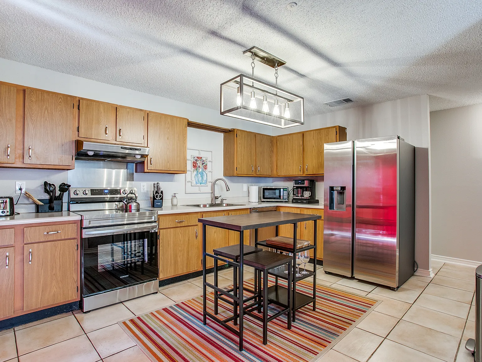3 bed, $2,950 — Photo 3
