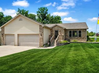 12806 Fawn Ct, Cedar Lake, IN 46303