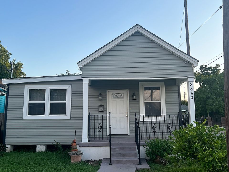 1st image of 8840 Palm St