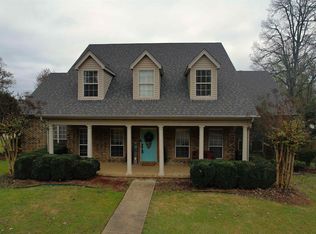 5014 Congressional Dr, Benton, AR 72019