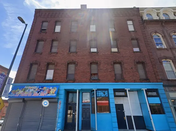 156 High St, Holyoke, MA 01040