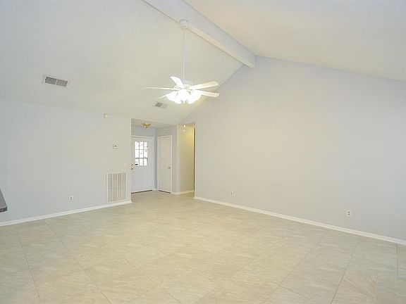 5th image of 2534 Townhall Ln