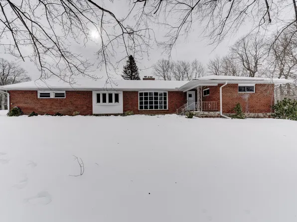 92 Indian Trail, Bristol, CT 06010