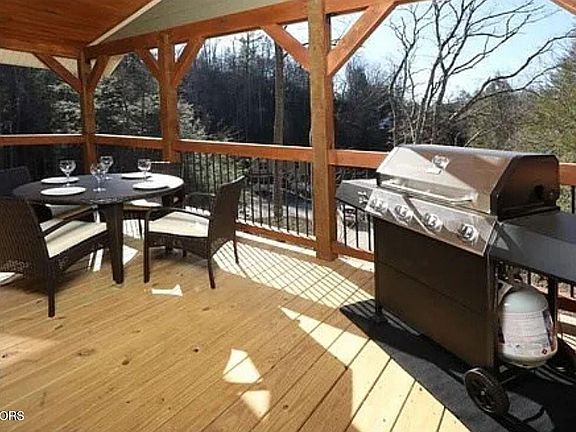 4th image of 1204 Bianca Way