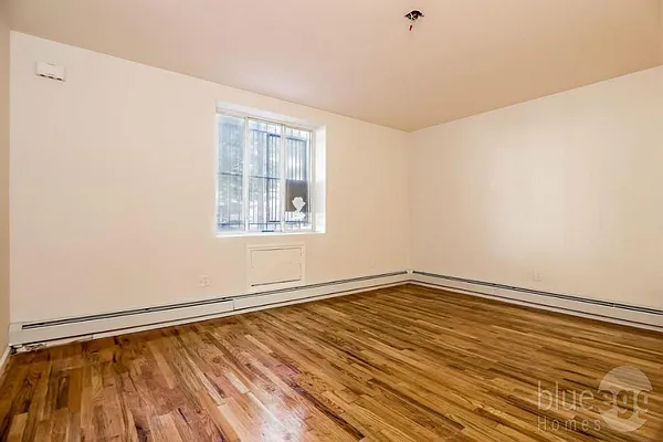 Rented by Blue Egg Realty Corp | media 6