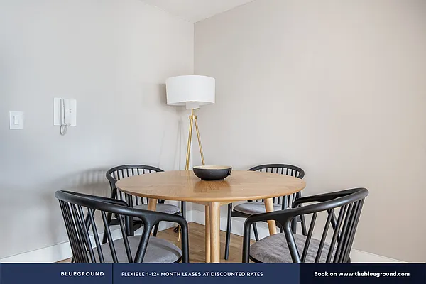 Rented by The Blueground | media 26