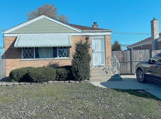 8207 S Komensky Ave, Chicago, IL 60652