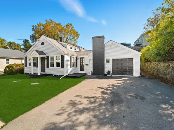 18 Stafford St, Swansea, MA 02777