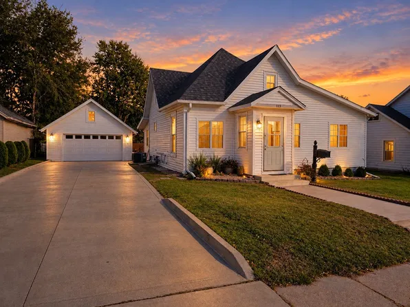 113 N 15th St, Marshalltown, IA 50158