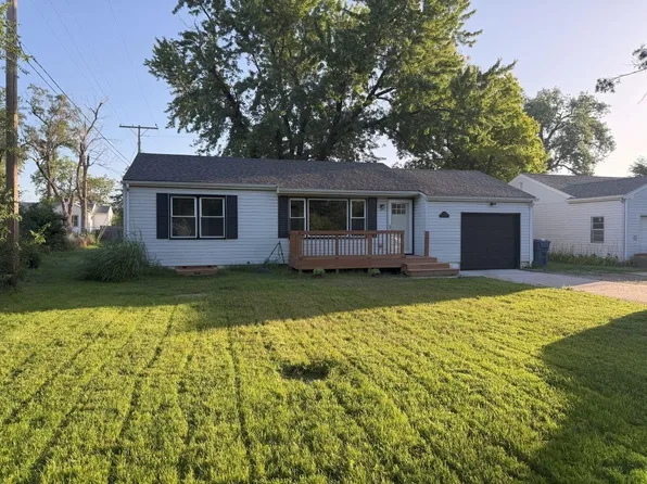 1114 W 17th Ave, Hutchinson, KS 67501