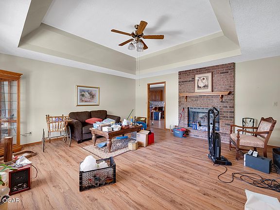 5th image of 3411 Ridge Dr