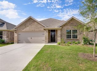 1608 Gold Mine Trl, Aubrey, TX 76227