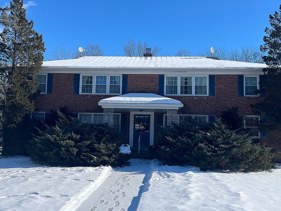 1st image of 12 Regina Ct APT 2