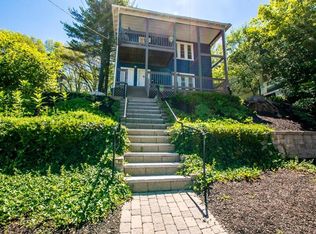 31 Malvern Rd #1, Worcester, MA 01610