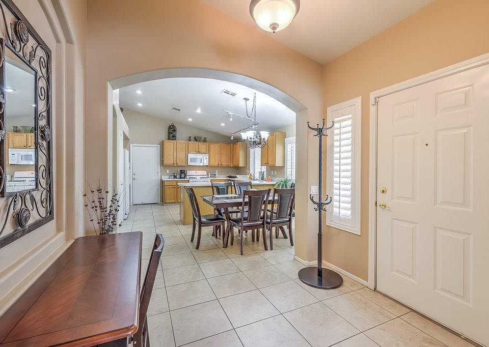 1st image of 2106 Sunset Vista Ave