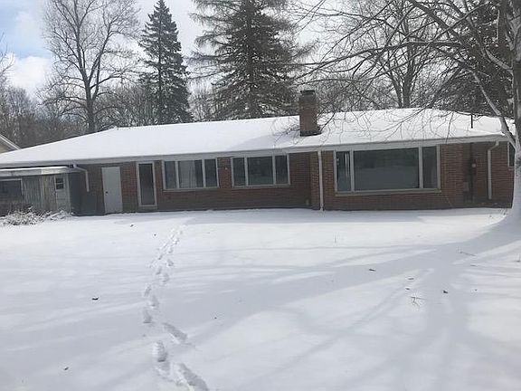 2nd image of 101 Mayfield Ave